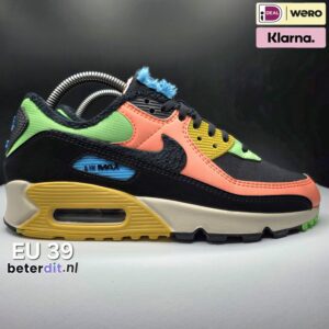Nike Air Max 90 'Atomic Pink Solar Flare'